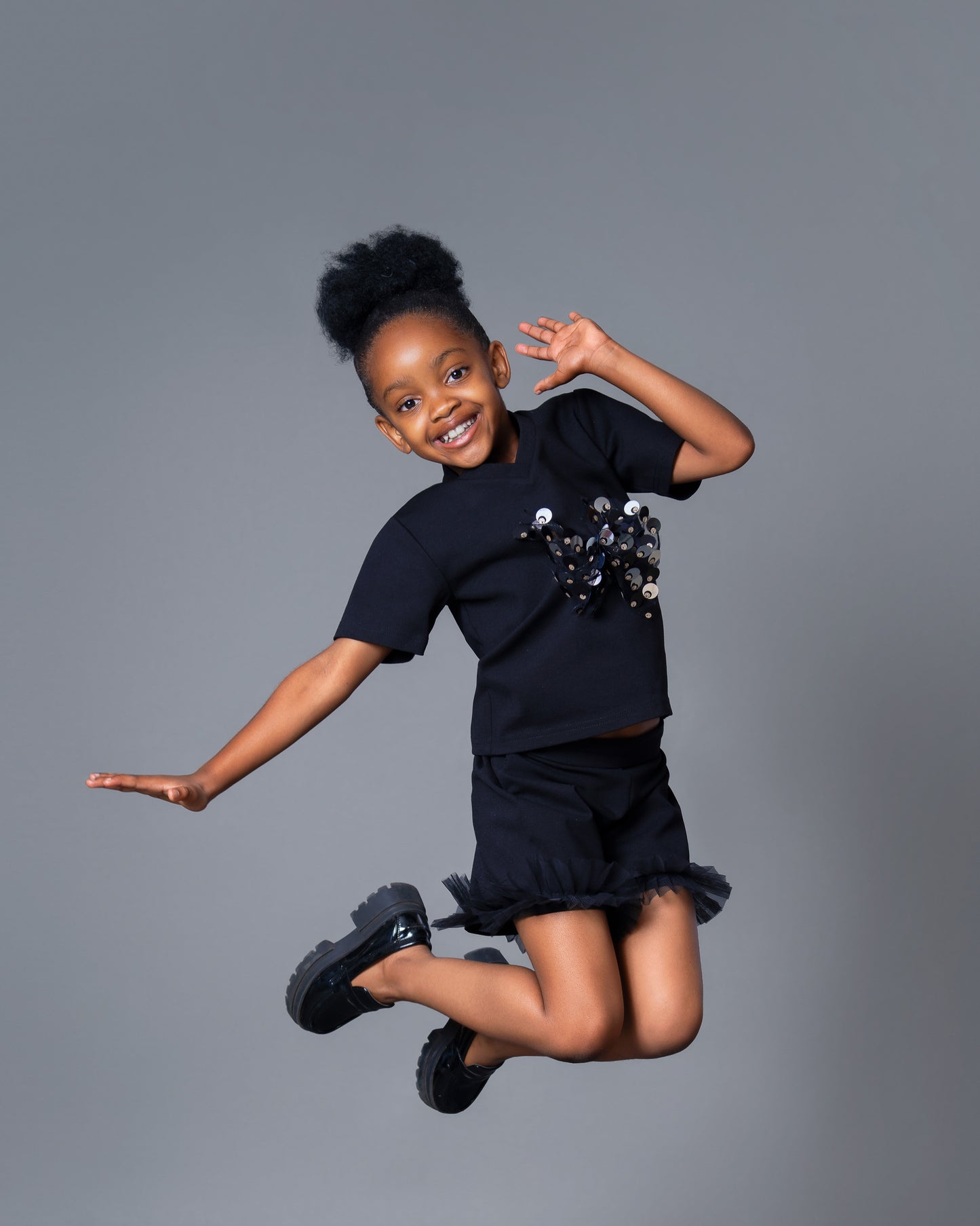 Sompire Kids Chic Girl Set – cropped top and joggers