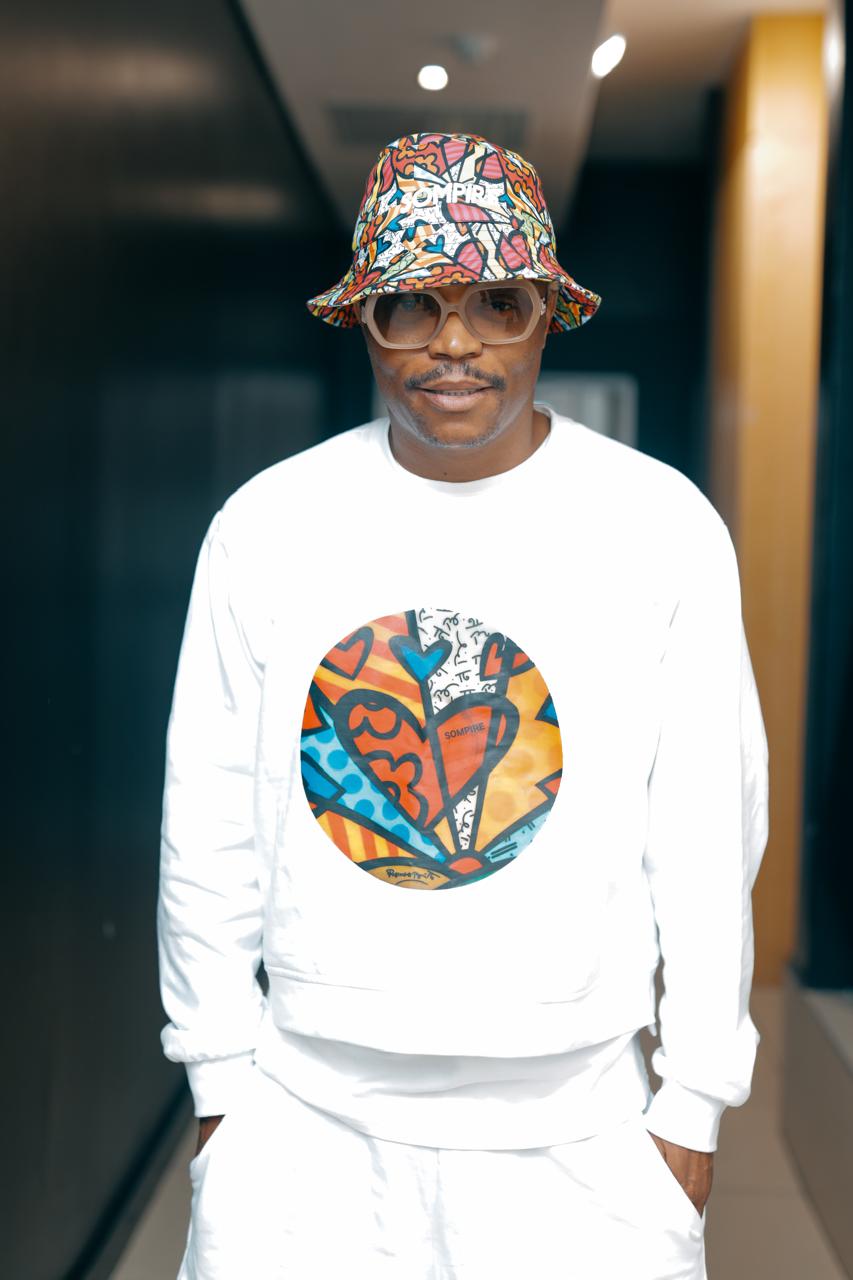 In Living Colours - White Short Set